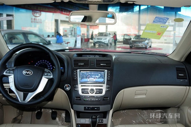 2013款 2.0L 手動豪華型