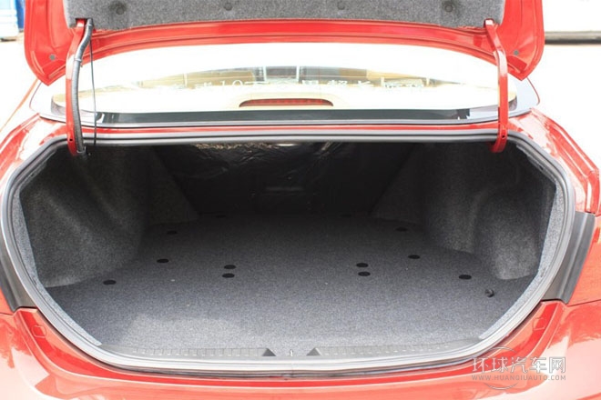 2013款 2.0L 手動豪華型