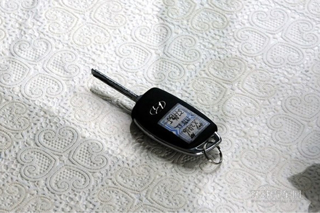 2013款 2.0L 自動四驅舒適型GL 國IV