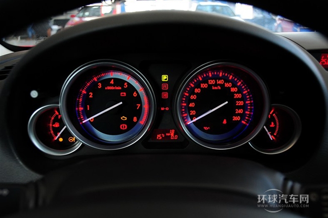 2012款 轎跑 2.0L 自動精英版