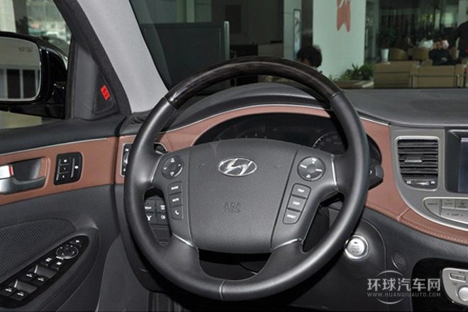 2012款 3.0L GDI尊貴版