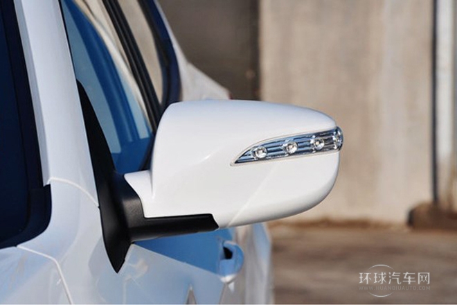 2013款 2.0L 自動四驅(qū)舒適型GL 國IV