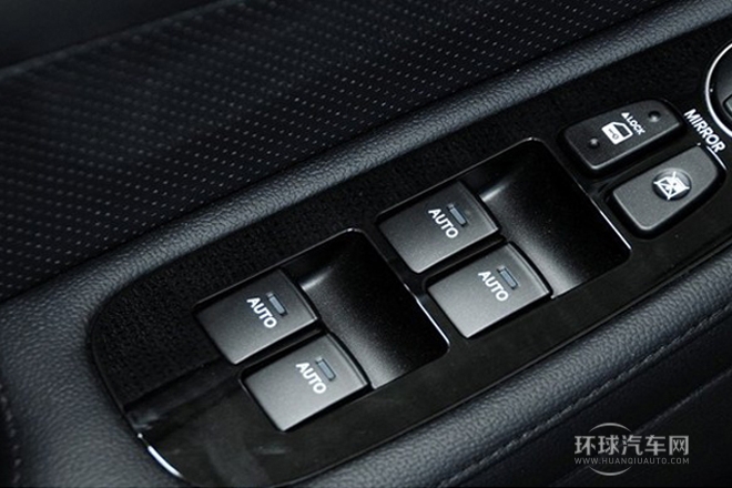 2012款 3.0L GDI豪華版