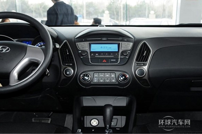 2013款 2.0L 自動四驅舒適型GL 國V