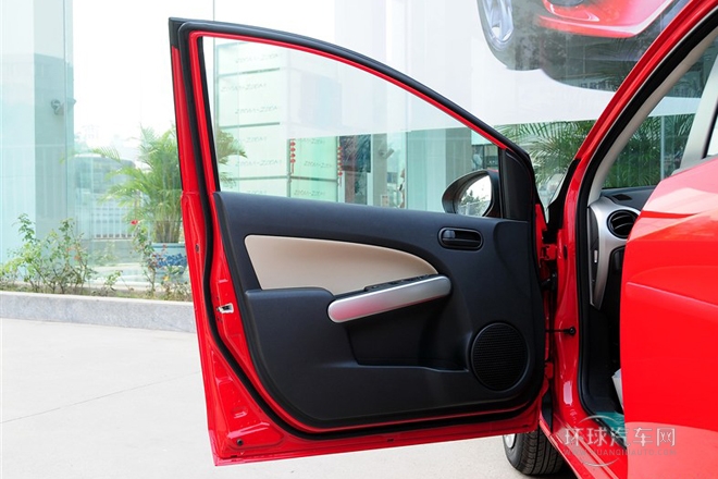 2012款 兩廂炫動 1.3L 自動標準版