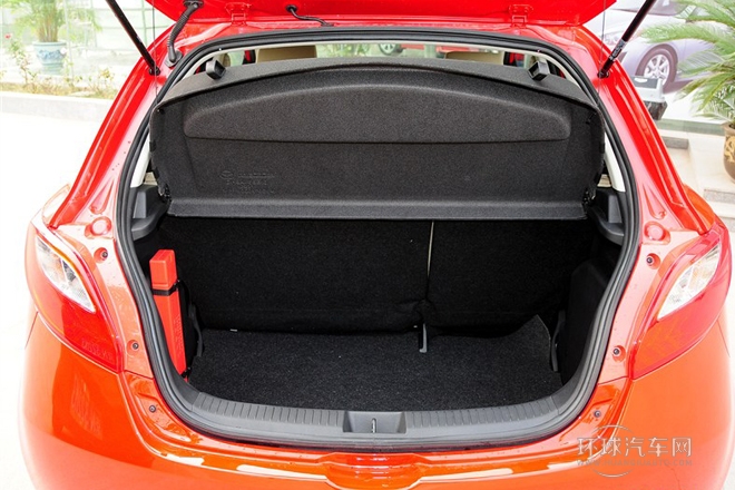 2012款 兩廂炫動 1.3L 自動標準版