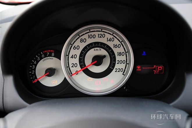 2012款 兩廂炫動 1.3L 自動標準版