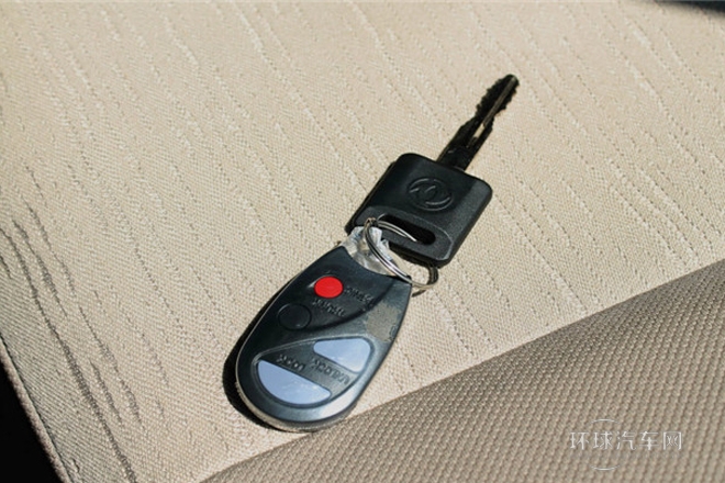 2013款 3.0T柴油四驅標準型ZD30D13-4N2