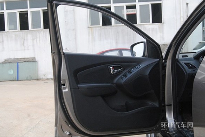 2013款 2.0L 自動兩驅智能型GLS 國IV