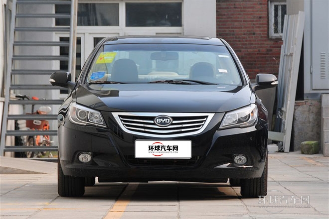 2013款 1.5TI 手動尊貴型