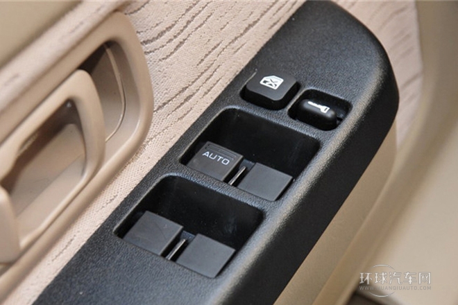 2013款 3.0T柴油兩驅(qū)豪華型ZD30D13-4N2