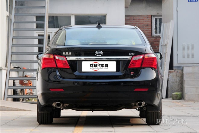 2013款 1.5TI 手動尊貴型