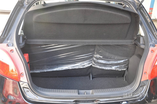 2012款 兩廂炫動(dòng) 1.5L 手動(dòng)超值版