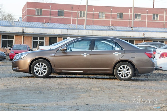 2013款 1.5TID 自動(dòng)尊貴型