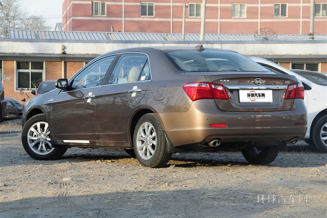 2013款 1.5TID 自動尊貴型