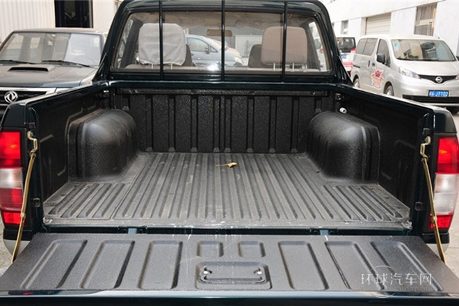 2013款 3.0T柴油兩驅(qū)標準型ZD30D13-4N2