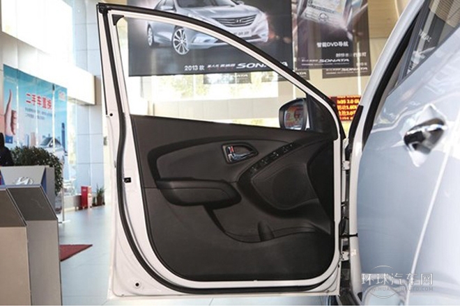 2013款 2.0L 自動四驅智能型GLS 國IV