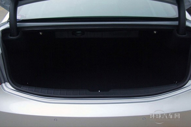 2011款 3.0L 旗艦型