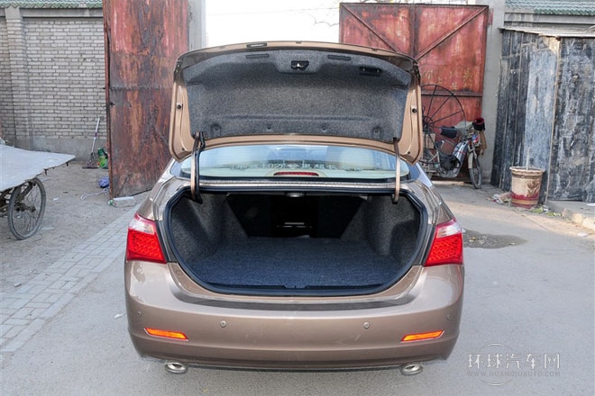 2013款 1.5TID 自動尊貴型