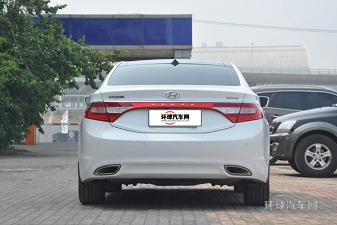 2011款 3.0L 旗艦型