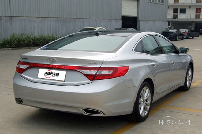 2011款 3.0L 旗艦型