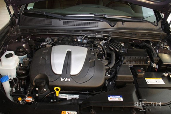 2011款 3.0L 尊貴型