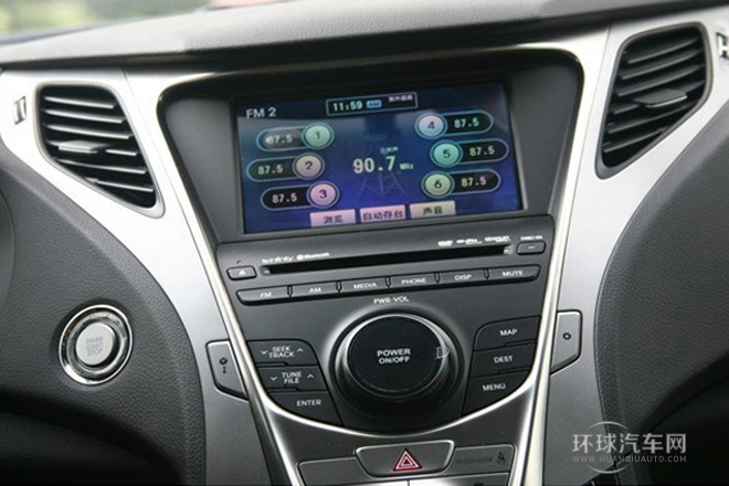 2011款 3.0L 尊貴型