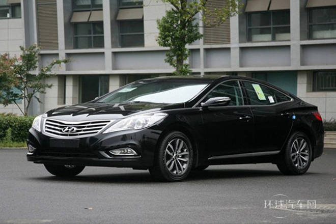 2011款 3.0L 尊貴型