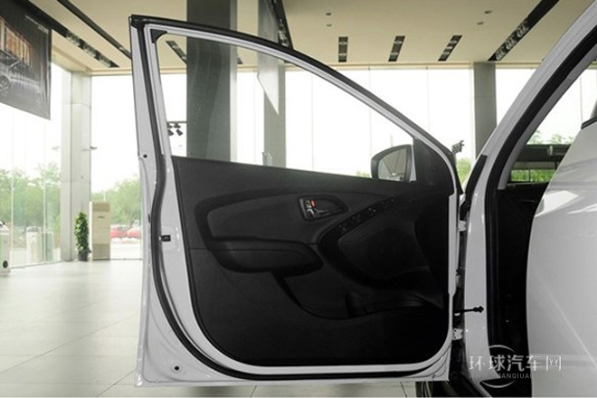 2013款 2.0L 自動兩驅領先型GLX 國IV