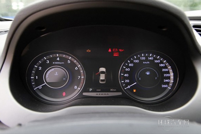 2011款 2.4L 旗艦型