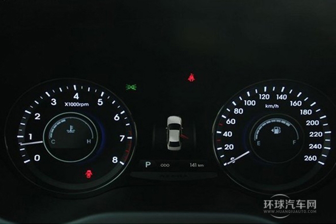 2011款 2.4L 尊貴型