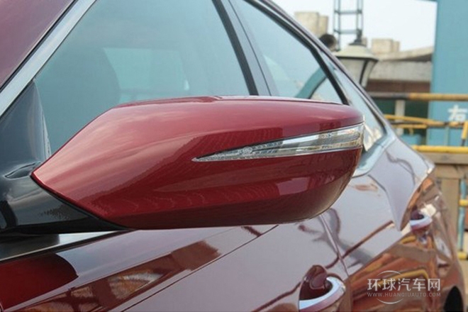 2011款 2.4L 尊貴型