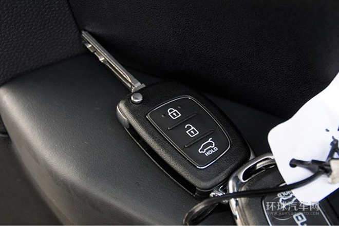 2013款 2.4L 自動(dòng)四驅(qū)智能型GLS 國IV