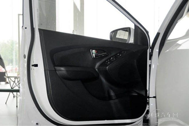 2013款 2.4L 自動四驅智能型GLS 國V