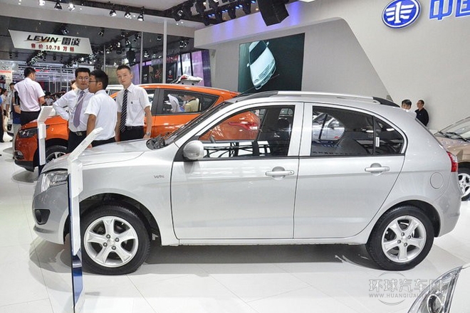 2014款 1.3L 手動運動尊貴型