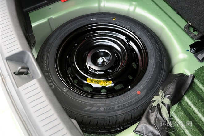 2012款 兩廂炫動 1.5L 自動超值版