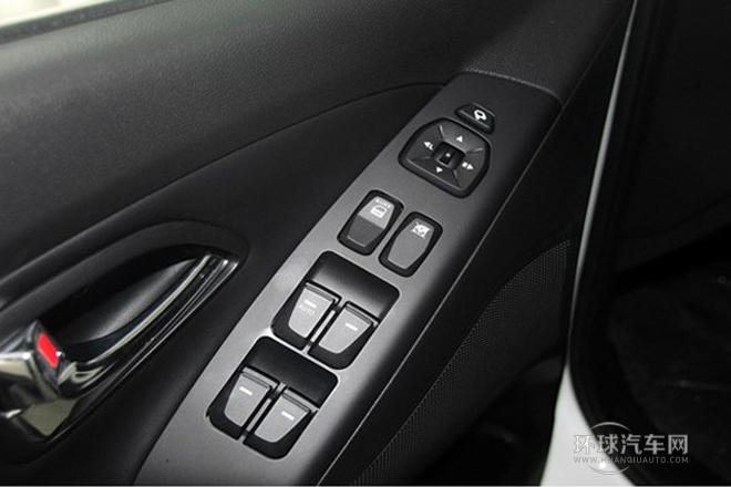 2013款 2.4L 自動兩驅(qū)領(lǐng)先型GLX 國IV