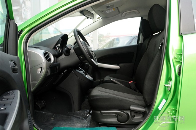 2012款 兩廂炫動 1.5L 自動超值版