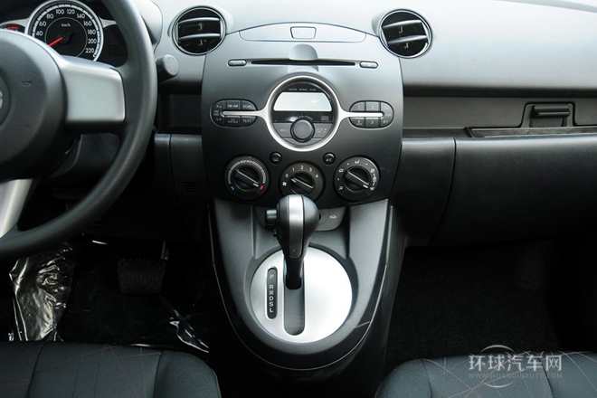 2012款 兩廂炫動 1.5L 自動超值版