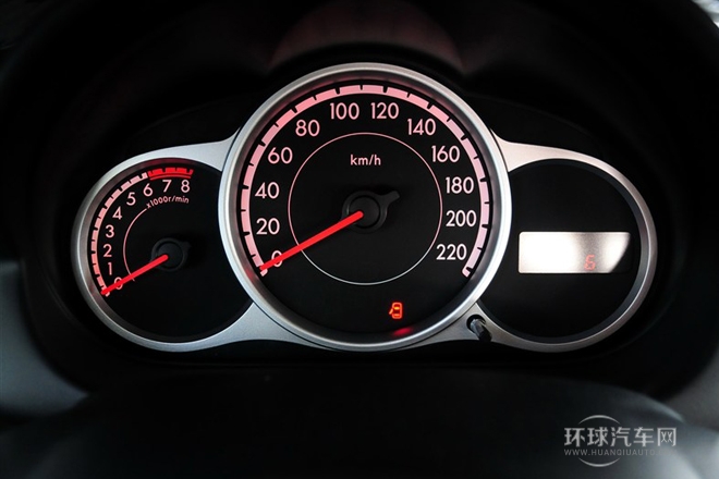 2012款 兩廂炫動 1.5L 自動超值版