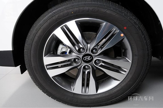 2013款 2.4L 自動兩驅領先型GLX 國V