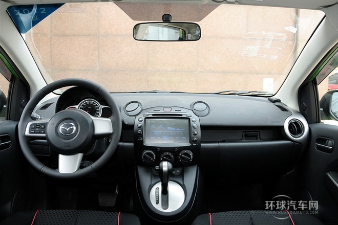 2012款 兩廂炫動 1.5L 自動豪華版