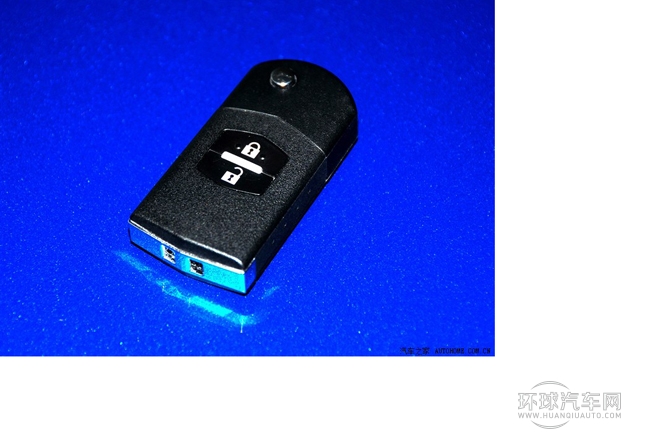 2012款 三廂炫動 1.3L 手動標準版