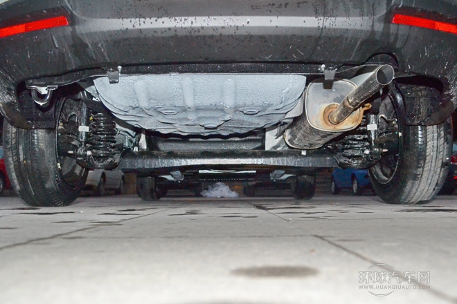 2012款 三廂炫動 1.3L 手動標準版