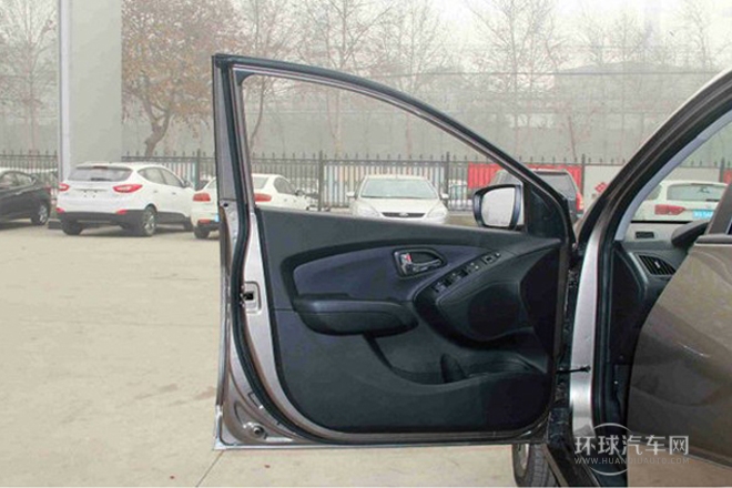 2013款 2.4L 自動四驅領先型GLX 國V