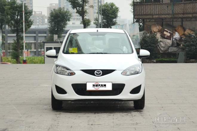 2012款 三廂炫動 1.3L 手動標(biāo)準(zhǔn)版