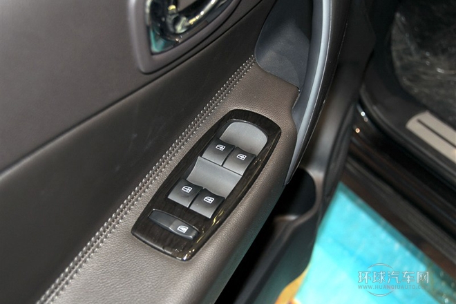 2014款 2.0L 兩驅舒適版