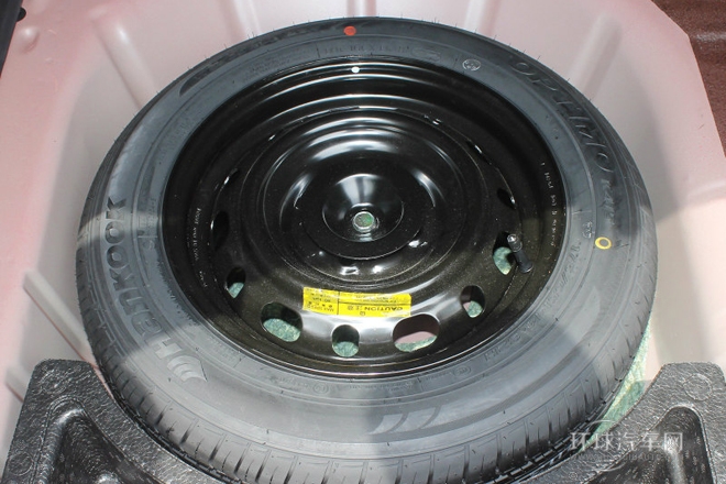 2012款 三廂炫動 1.5L 手動時尚版