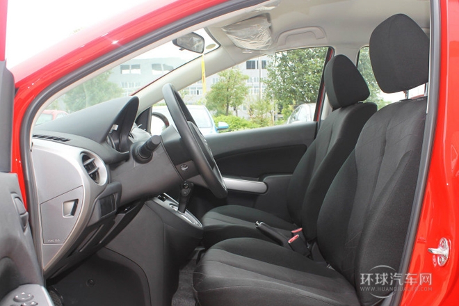 2012款 三廂炫動 1.5L 手動時尚版