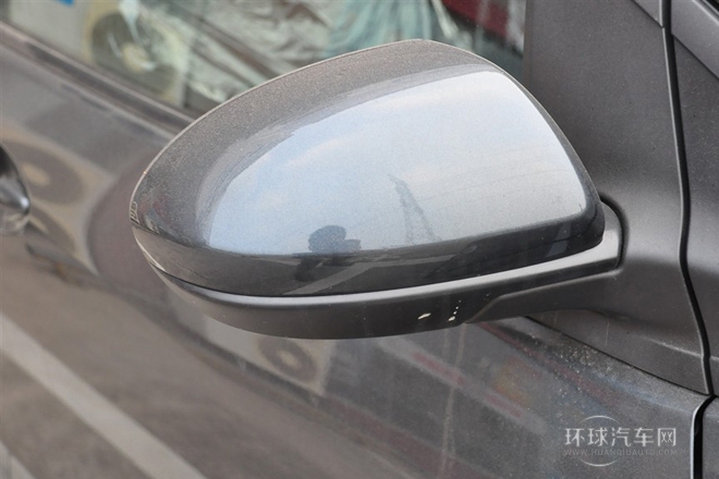 2012款 三廂炫動 1.5L 自動豪華版